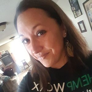 Meet your Posher, Victoria